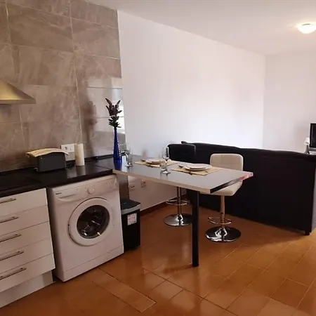 Comodo Apartamento En * Калета-де-Фусте